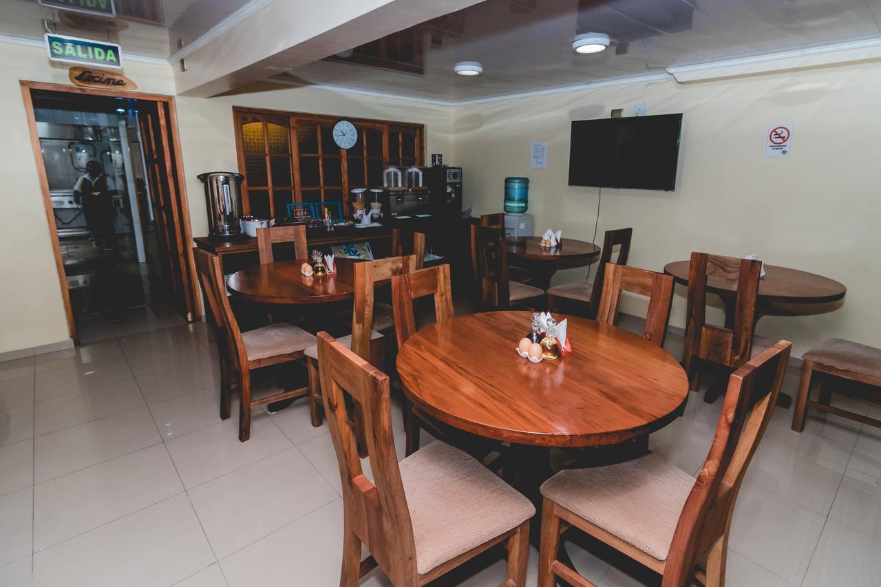 Hotel Rustico Calama Buitenkant foto
